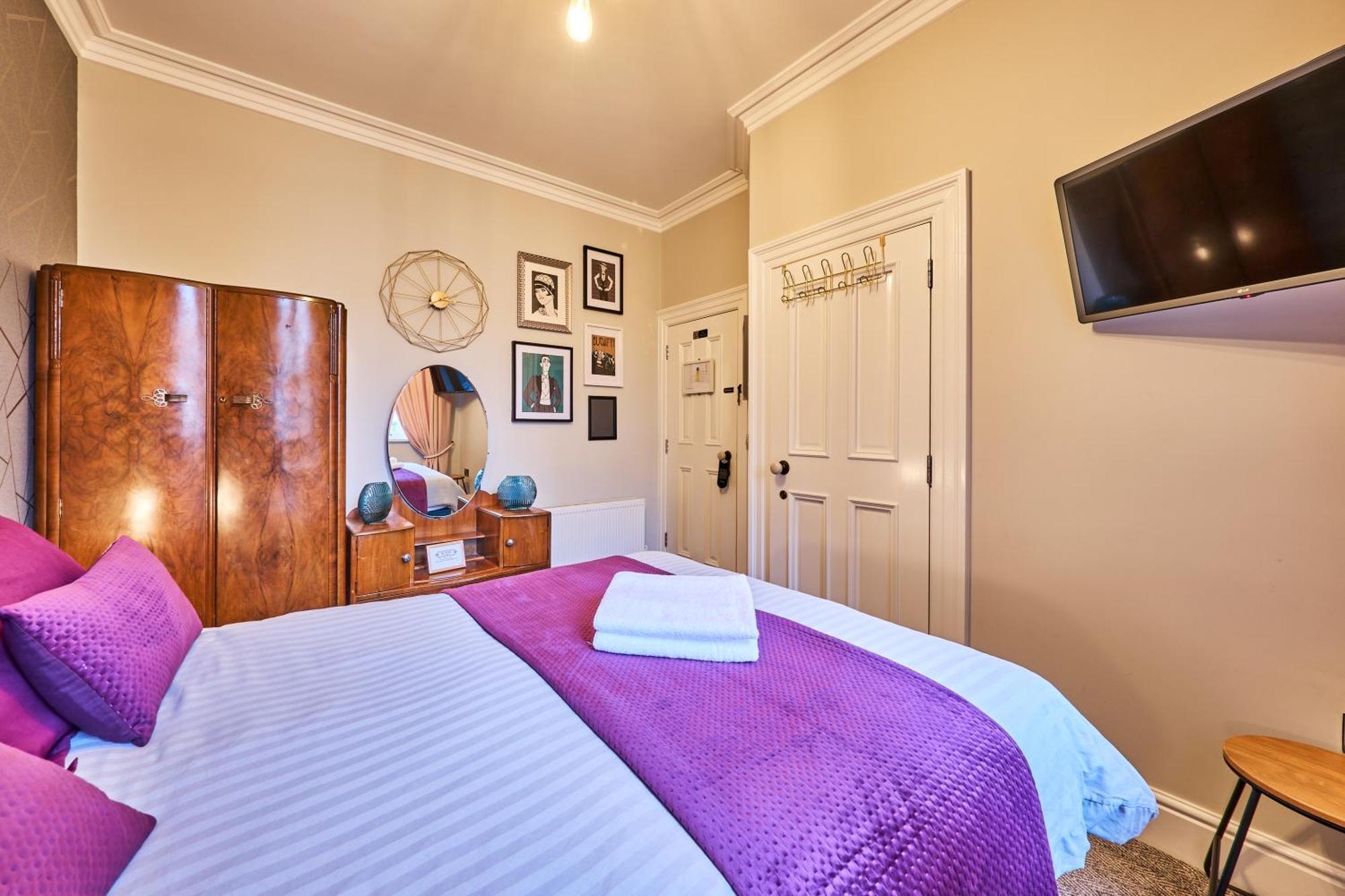 Art House Villa Londonderry Ngoại thất bức ảnh