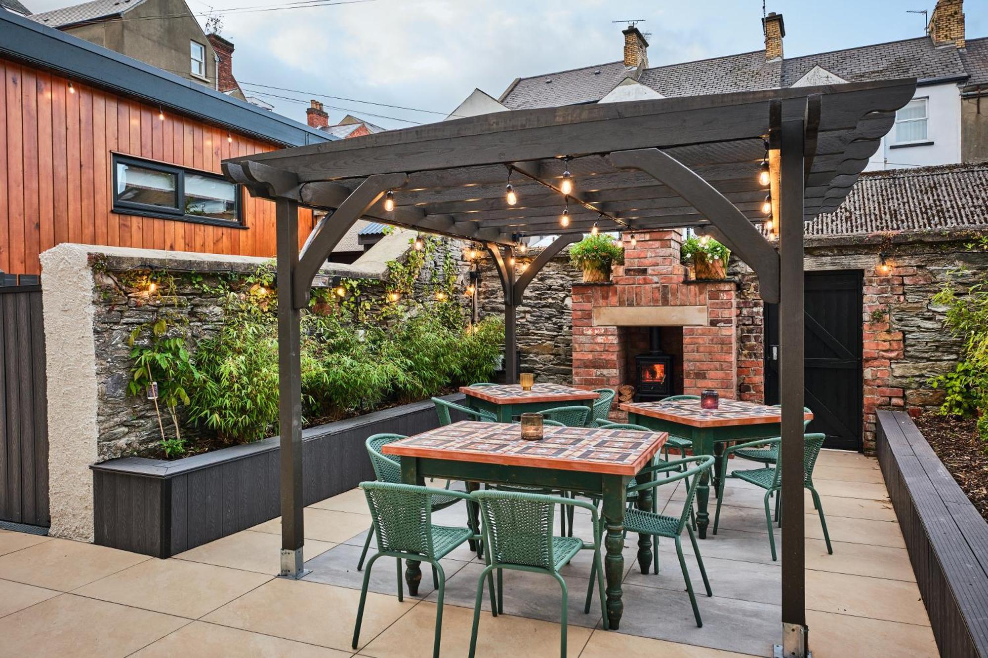 Art House Villa Londonderry Ngoại thất bức ảnh