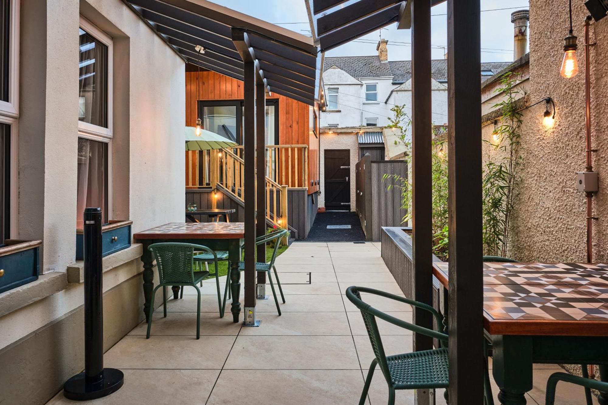 Art House Villa Londonderry Ngoại thất bức ảnh